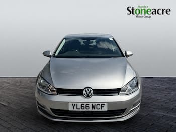Used Volkswagen Golf 2017 for sale - 79860612: Photo