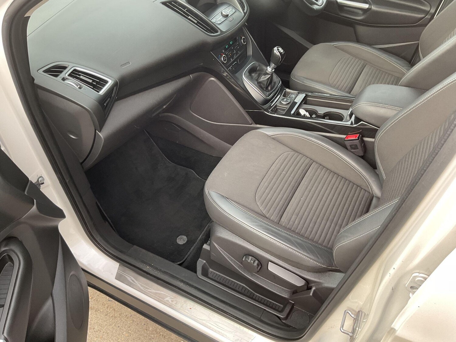 Used Ford Kuga 2018 for sale - 77723250: Photo 14