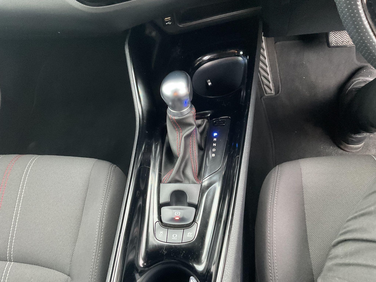 Used Toyota C-HR for sale - 77290809: Photo 20