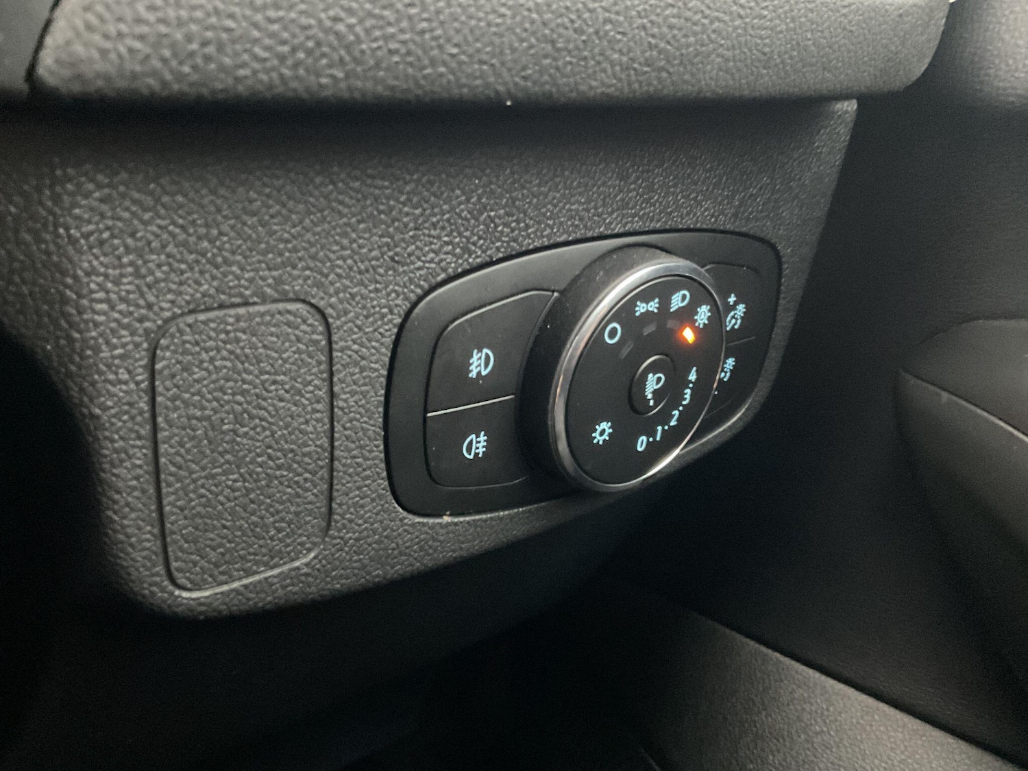 Used Ford Focus 2024 for sale - 76965656: Photo 29