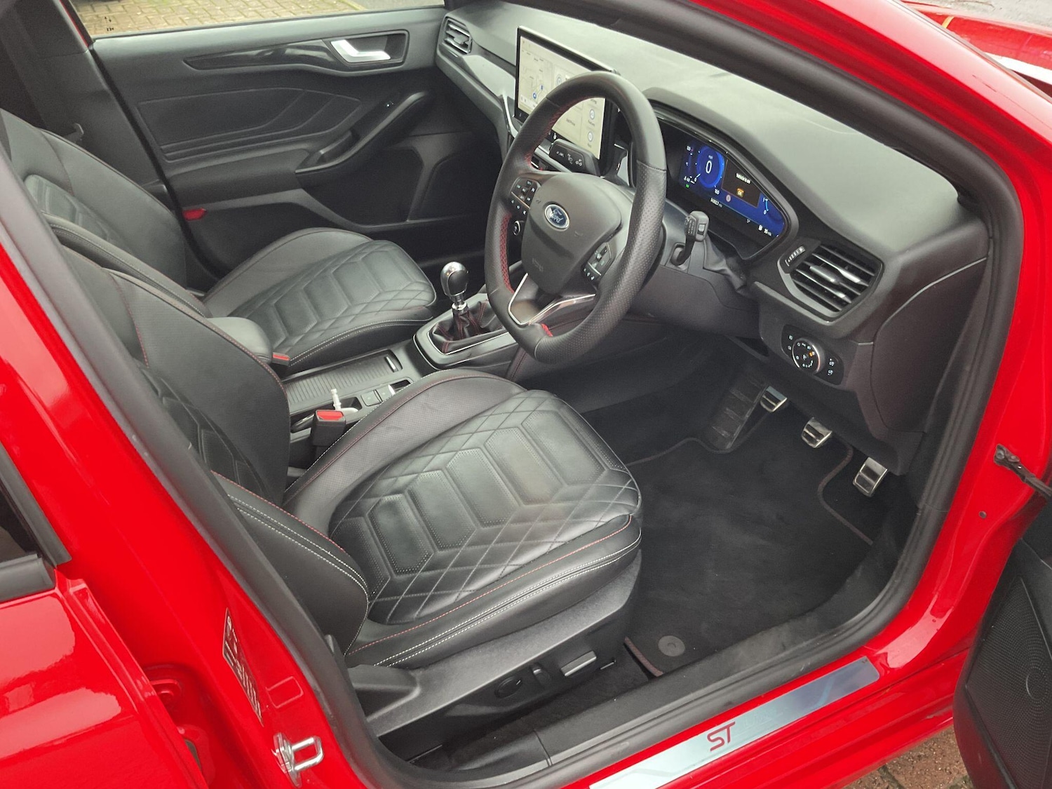 Used Ford Focus 2024 for sale - 76965656: Photo 9