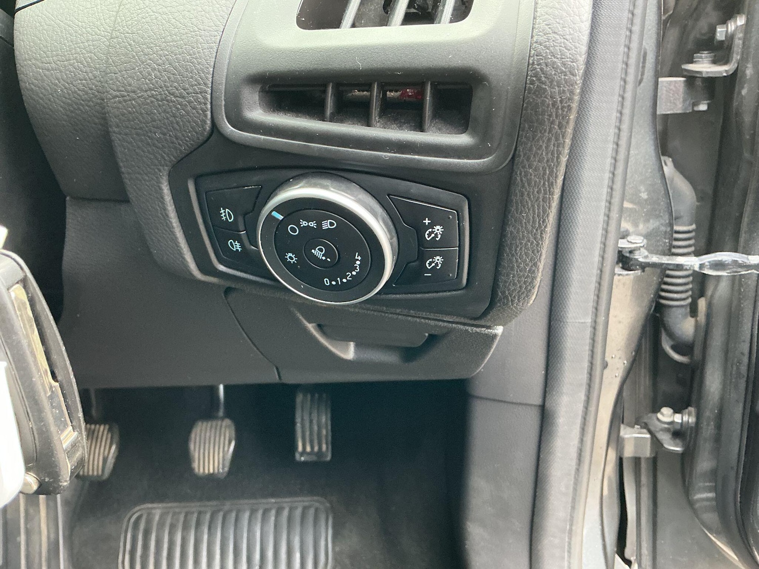 Used Ford Focus for sale - 78136051: Photo 17