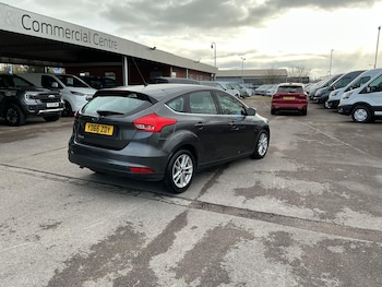 Used Ford Focus 2017 for sale - 78136051: Photo