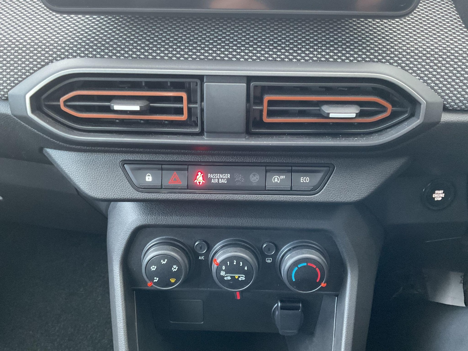 Used Dacia Sandero Stepway 2023 for sale - 77722867: Photo 18