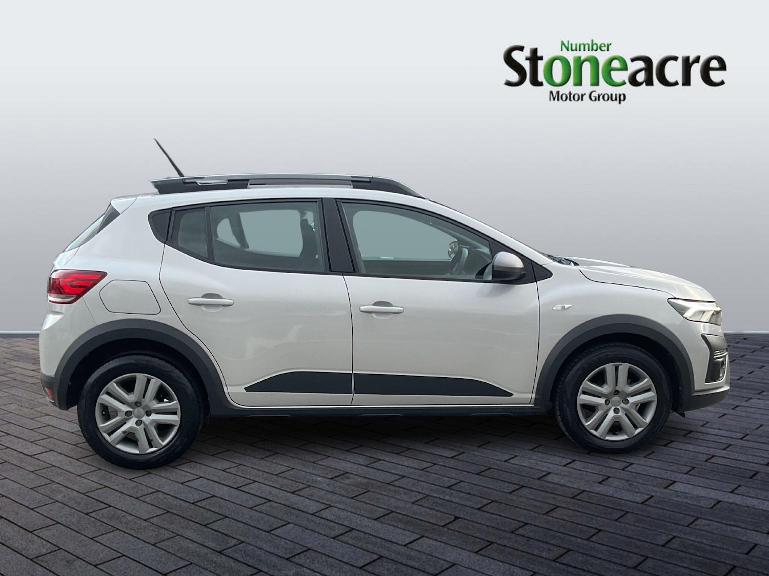 Used Dacia Sandero Stepway 2023 for sale - 77722867: Photo 2
