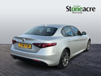 Used Alfa Romeo Giulia 2018 for sale - 76215313: Photo