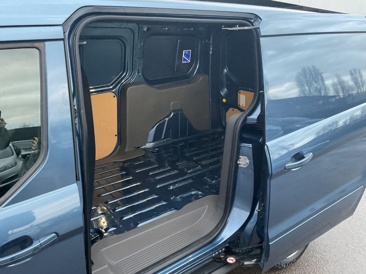 Used Ford Transit Connect 2024 for sale - 77175878: Photo 12