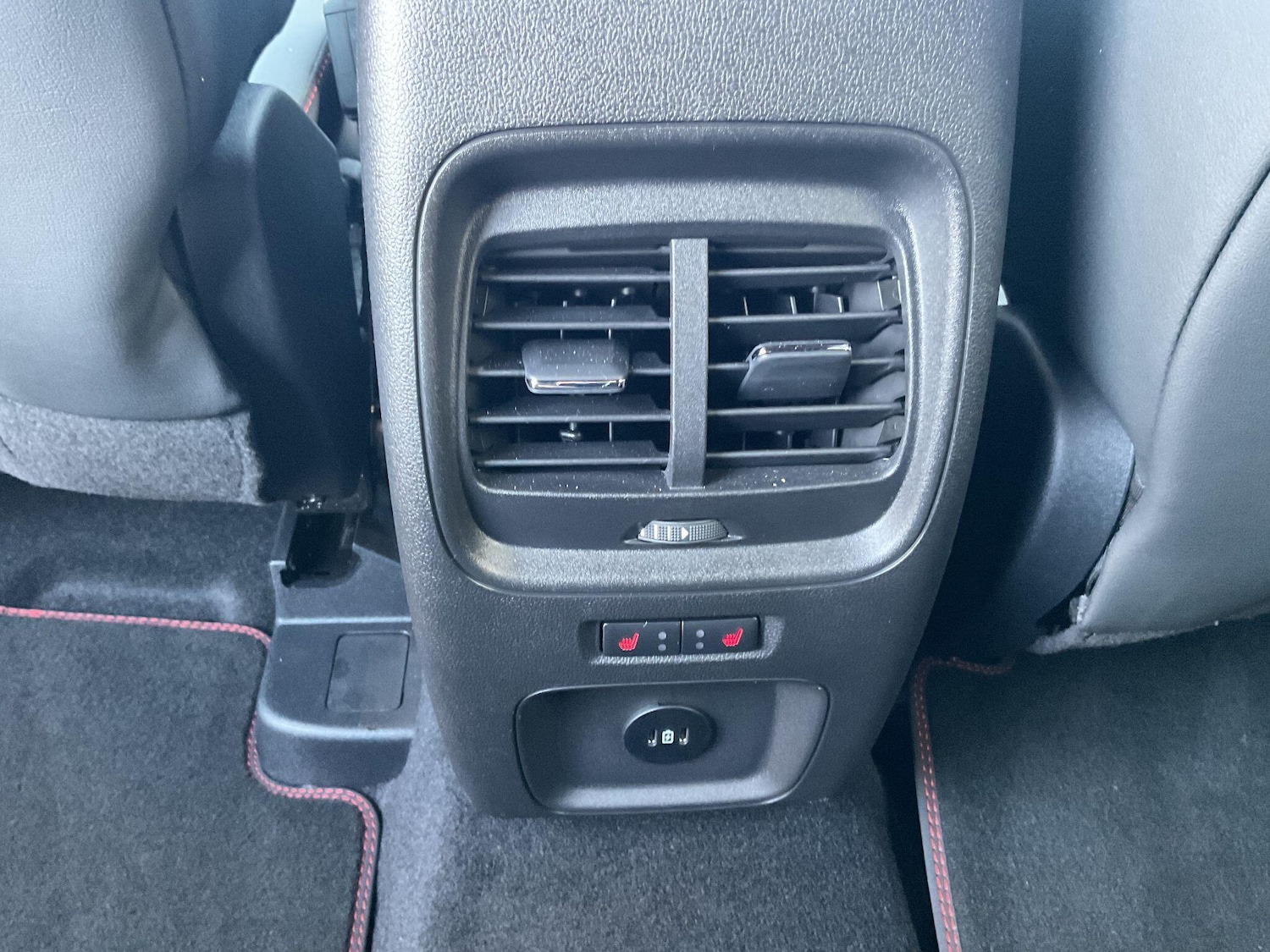 Used Ford Kuga 2025 for sale - 76913105: Photo 18