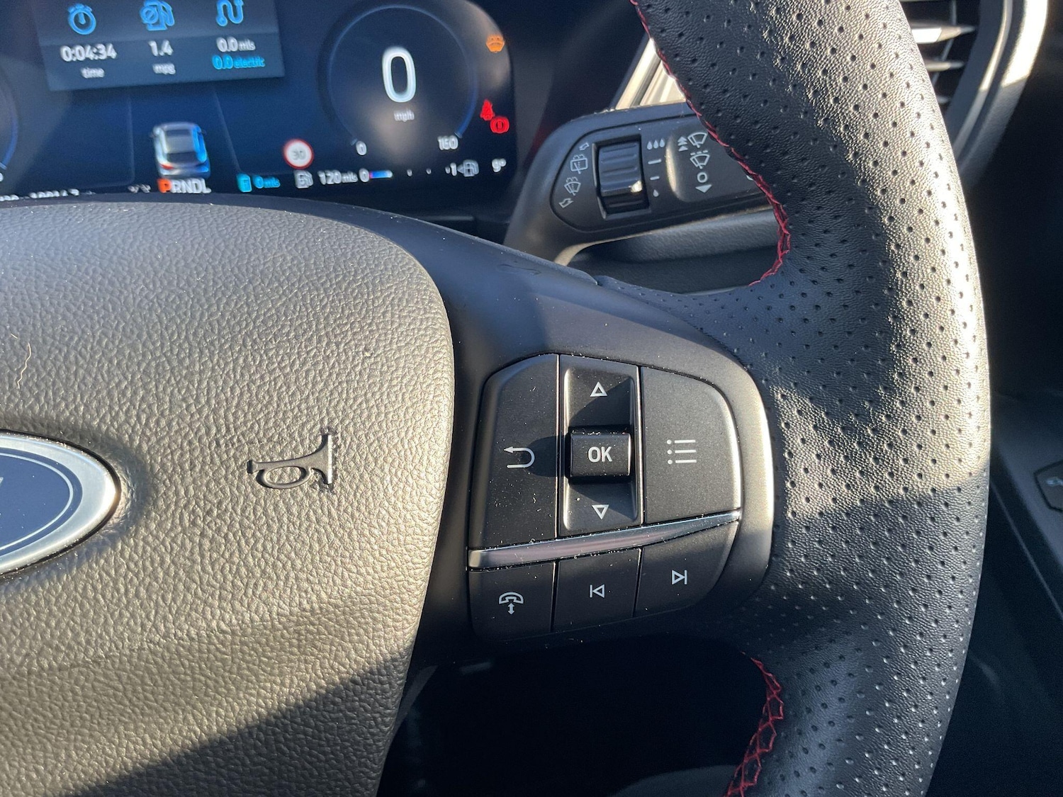 Used Ford Kuga 2025 for sale - 76913105: Photo 30