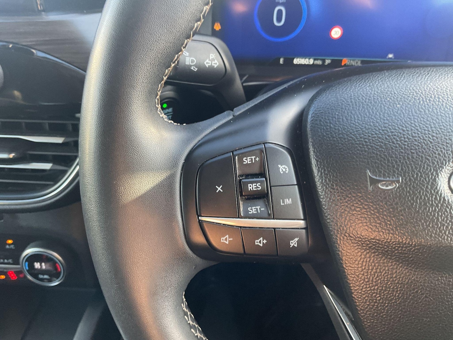 Used Ford Kuga 2022 for sale - 76597022: Photo 31