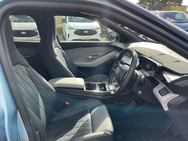 Used Ford Explorer 2024 for sale - 76122447: Photo 10