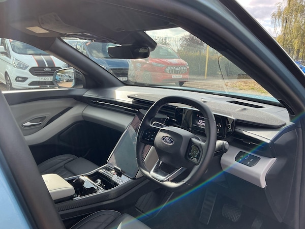 Used Ford Explorer 2024 for sale - 76122447: Photo 11