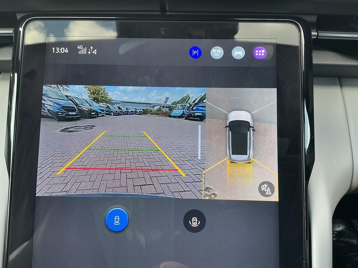 Used Ford Explorer 2024 for sale - 76122447: Photo 22