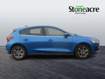 Used Ford Focus 2022 for sale - 76994420: Photo