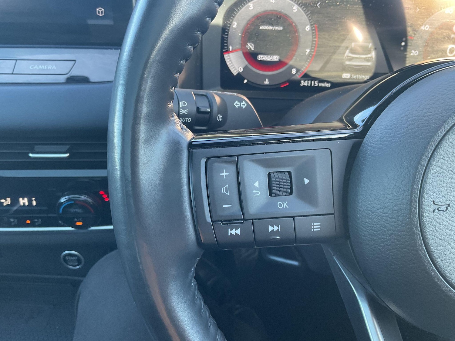 Used Nissan Qashqai for sale - 76996939: Photo 25