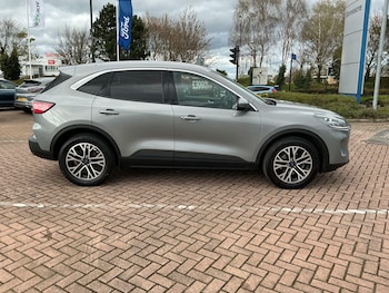 Used Ford Kuga 2023 for sale - 78057722: Photo