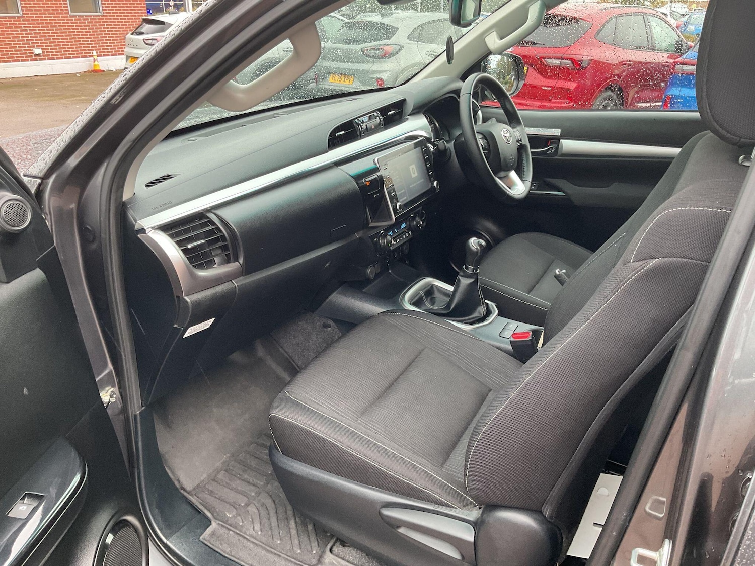Used Toyota Hilux 2024 for sale - 76361298: Photo 14