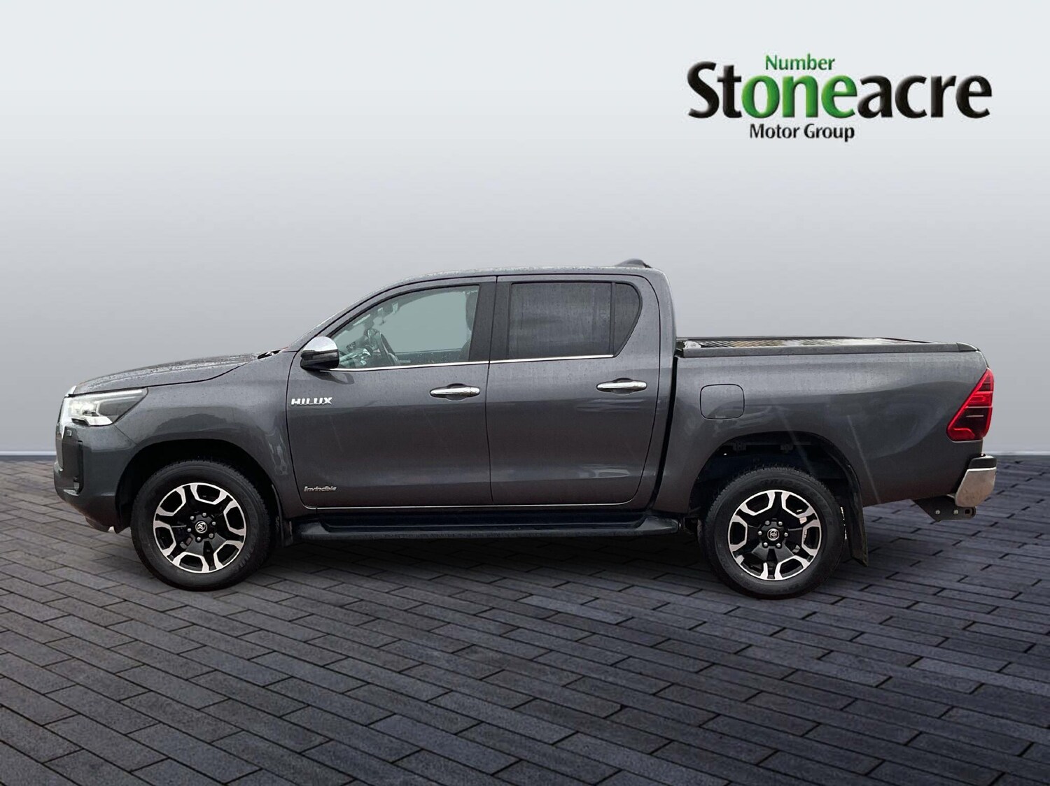 Used Toyota Hilux 2024 for sale - 76361298: Photo 8