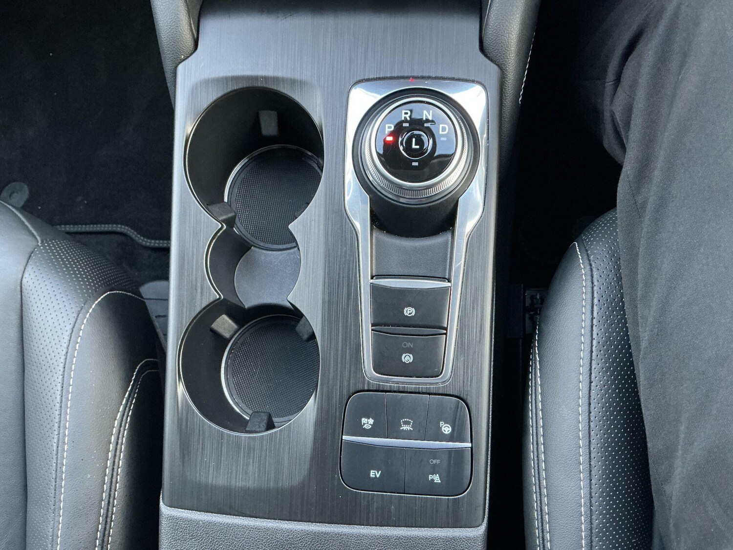 Used Ford Kuga for sale - 77598536: Photo 31