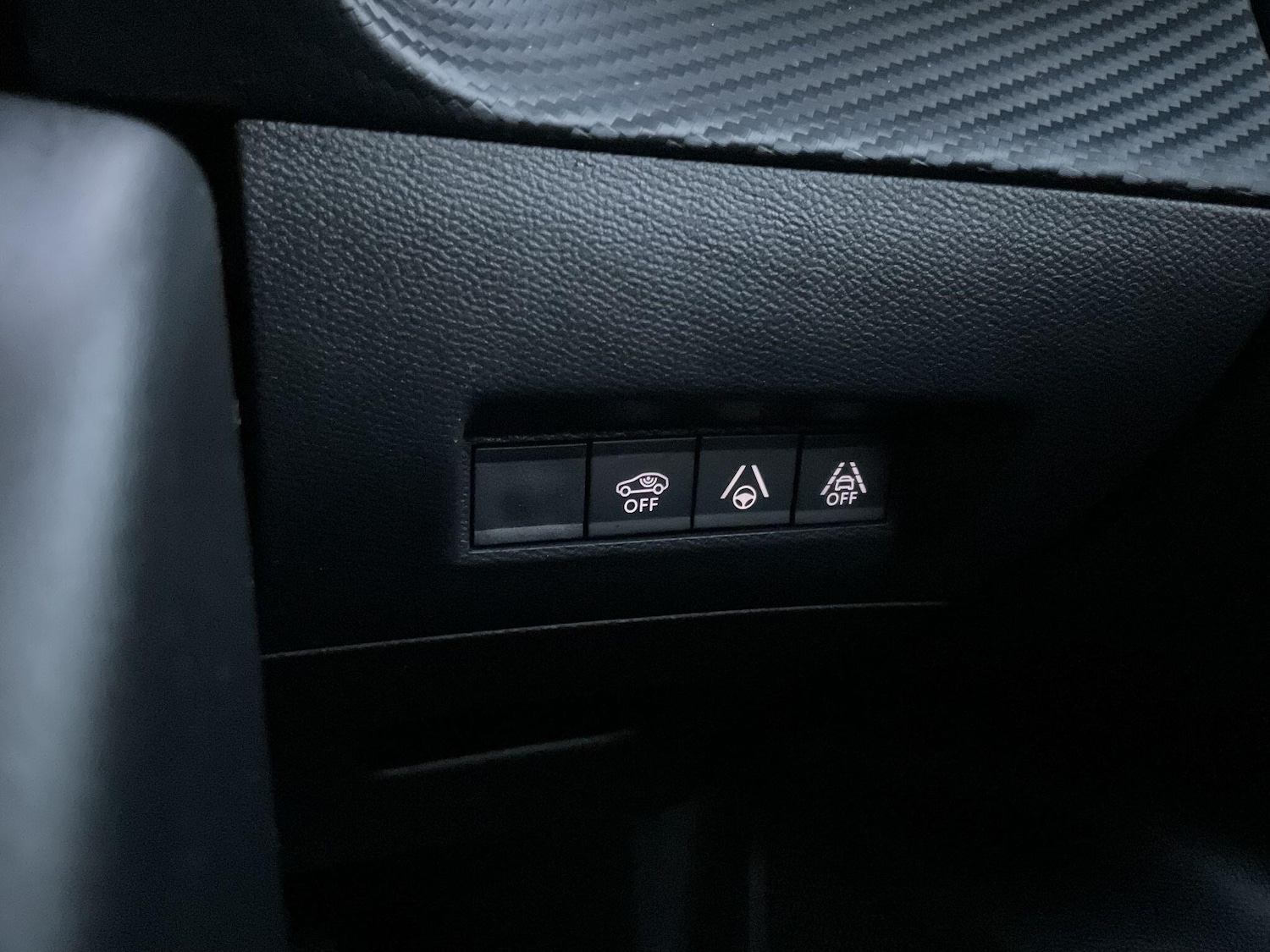 Used Peugeot 2008 2021 for sale - 76965175: Photo 27