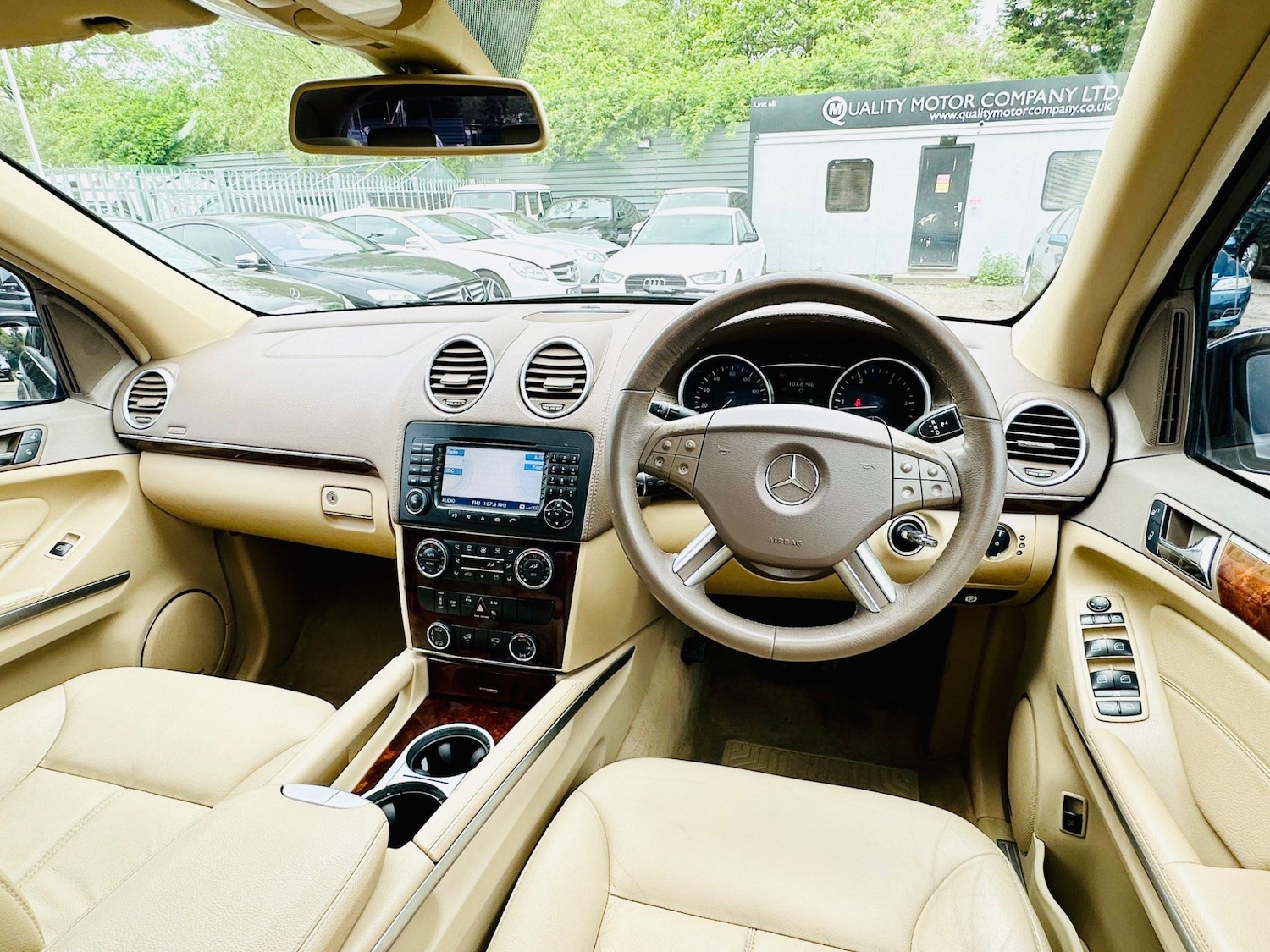 Used Mercedes-Benz GL Class 2007 for sale - 76991195: Photo 3