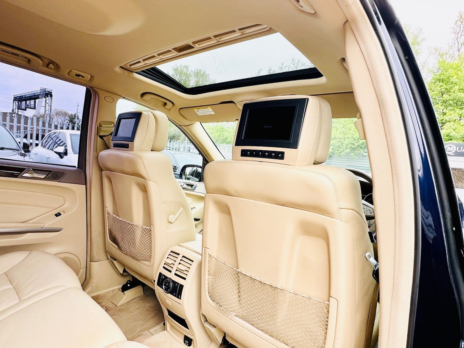 Used Mercedes-Benz GL Class 2007 for sale - 76991195: Photo 42