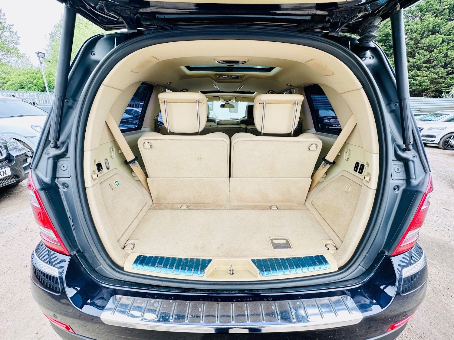 Used Mercedes-Benz GL Class 2007 for sale - 76991195: Photo 48