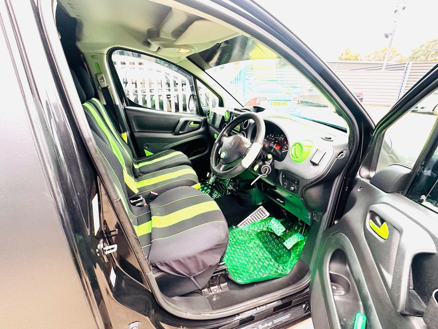 Used Citroen Berlingo 2015 for sale - 76976877: Photo 17