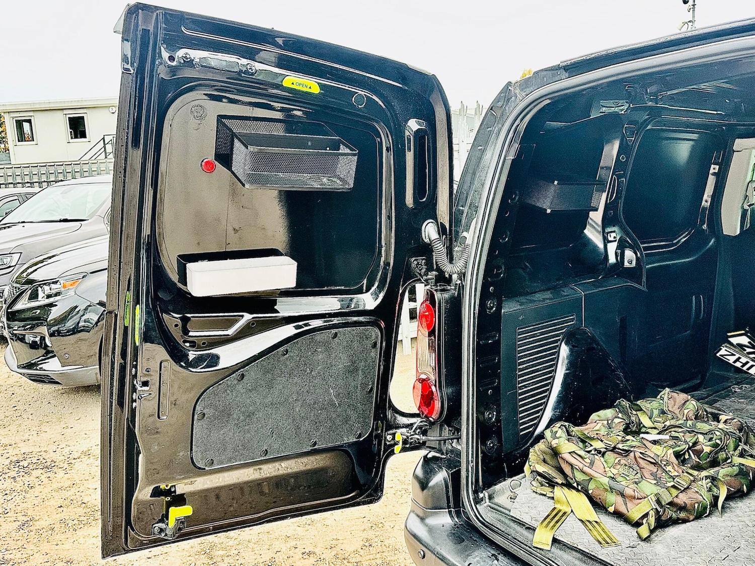 Used Citroen Berlingo 2015 for sale - 76976877: Photo 49