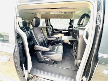 Used Chrysler Grand Voyager 2014 for sale - 76456900: Photo