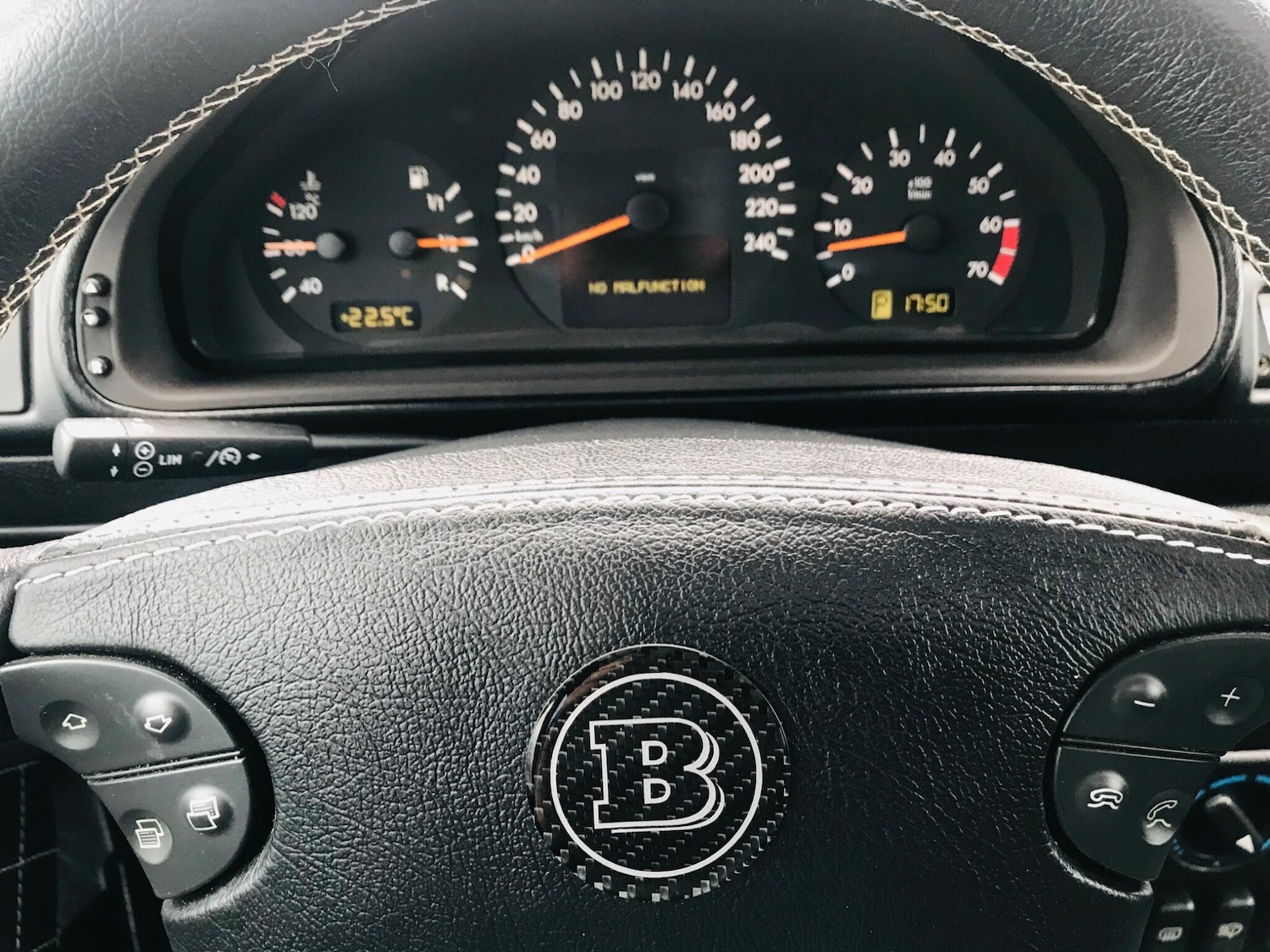 Used Mercedes-Benz G Class 2014 for sale - 76511976: Photo 35