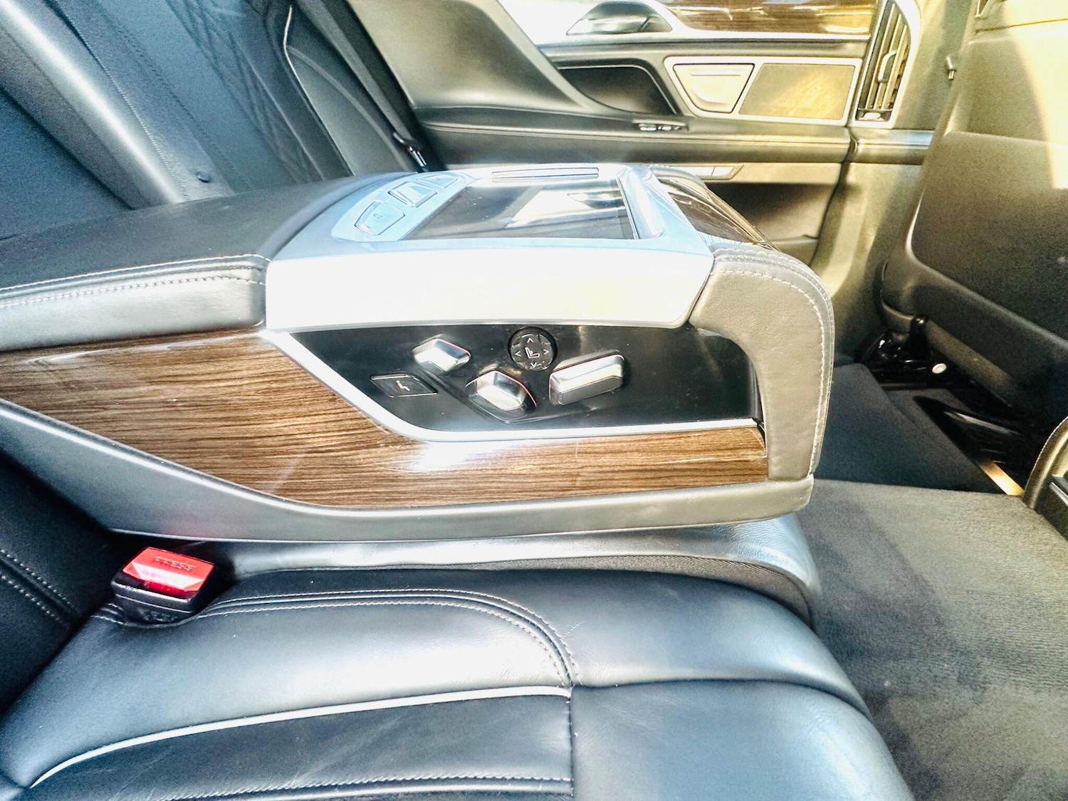 Used BMW 7 Series 2016 for sale - 76608551: Photo 90