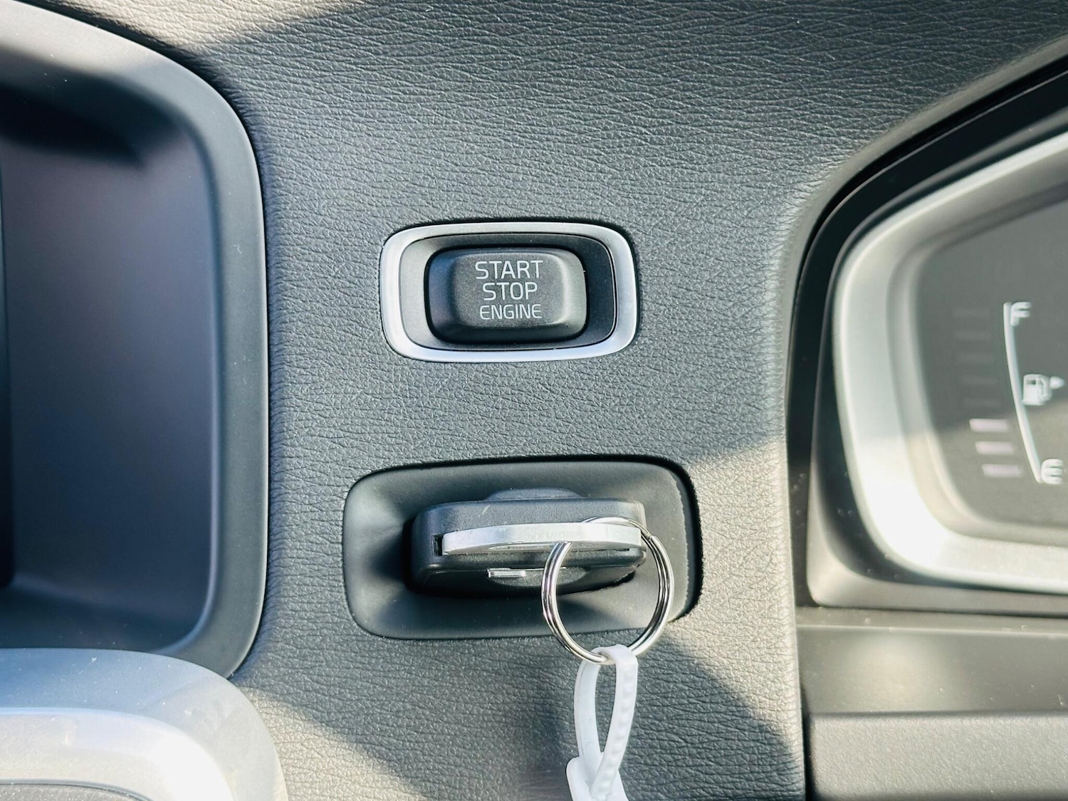 Used Volvo S60 2018 for sale - 76174662: Photo 47