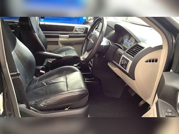 Used Chrysler Grand Voyager 2013 for sale - 75609525: Photo