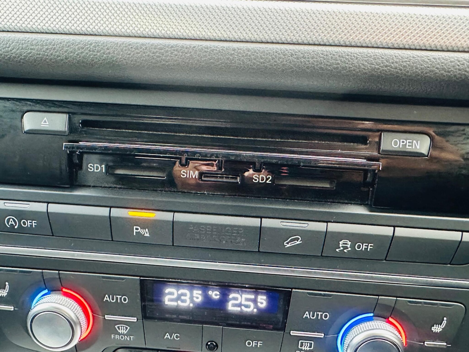 Used Audi A6 Allroad 2015 for sale - 76990237: Photo 73