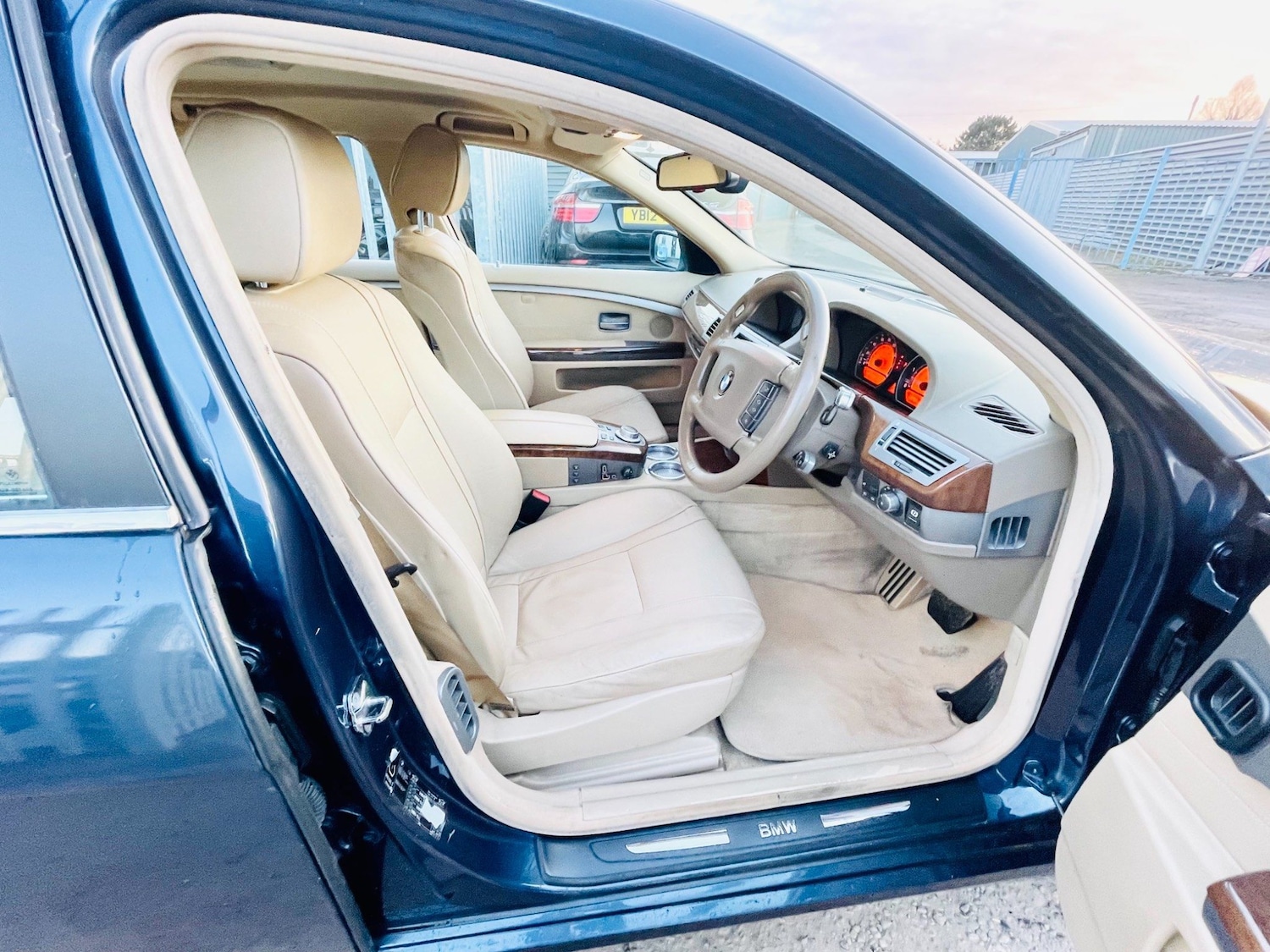 Used BMW 7 Series 2006 for sale - 76997048: Photo 2