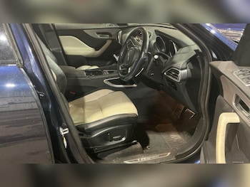 Used Jaguar F-Pace 2018 for sale - 78384660: Photo