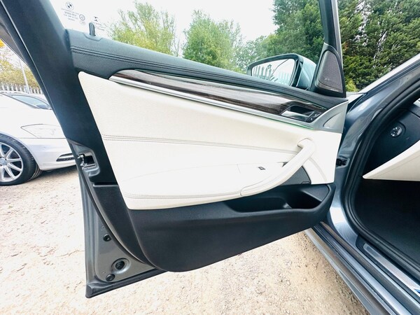 Used BMW 5 Series 2017 for sale - 76239753: Photo 81