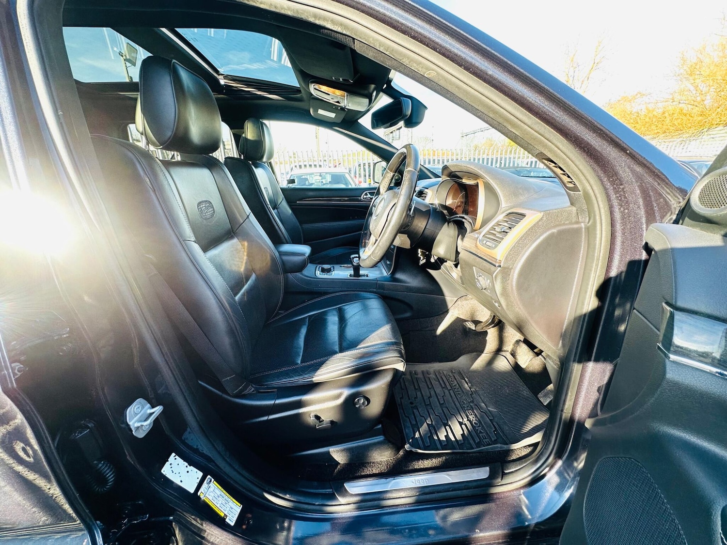 Used Jeep Grand Cherokee 2015 for sale - 77162984: Photo 16