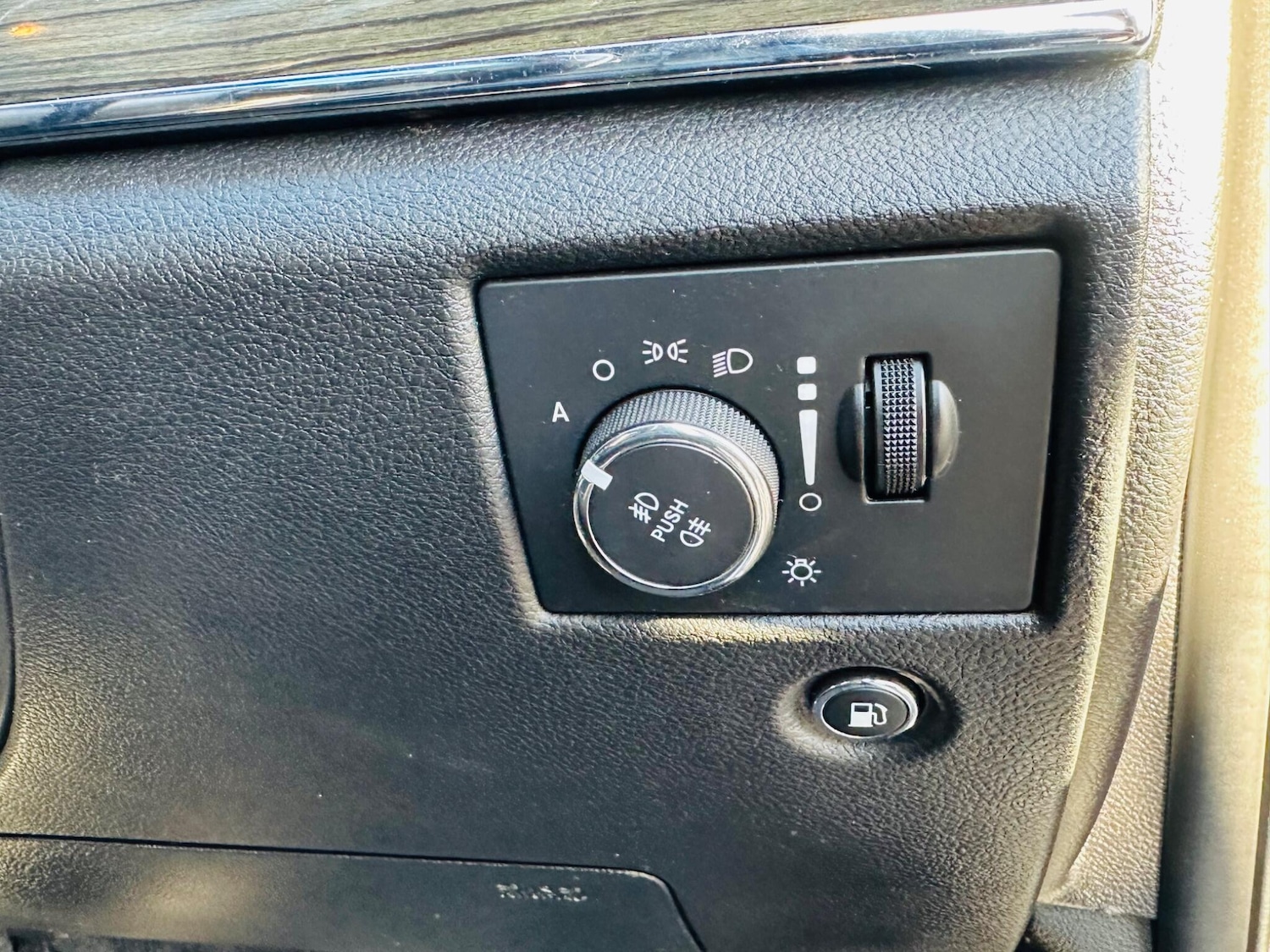 Used Jeep Grand Cherokee 2015 for sale - 77162984: Photo 22