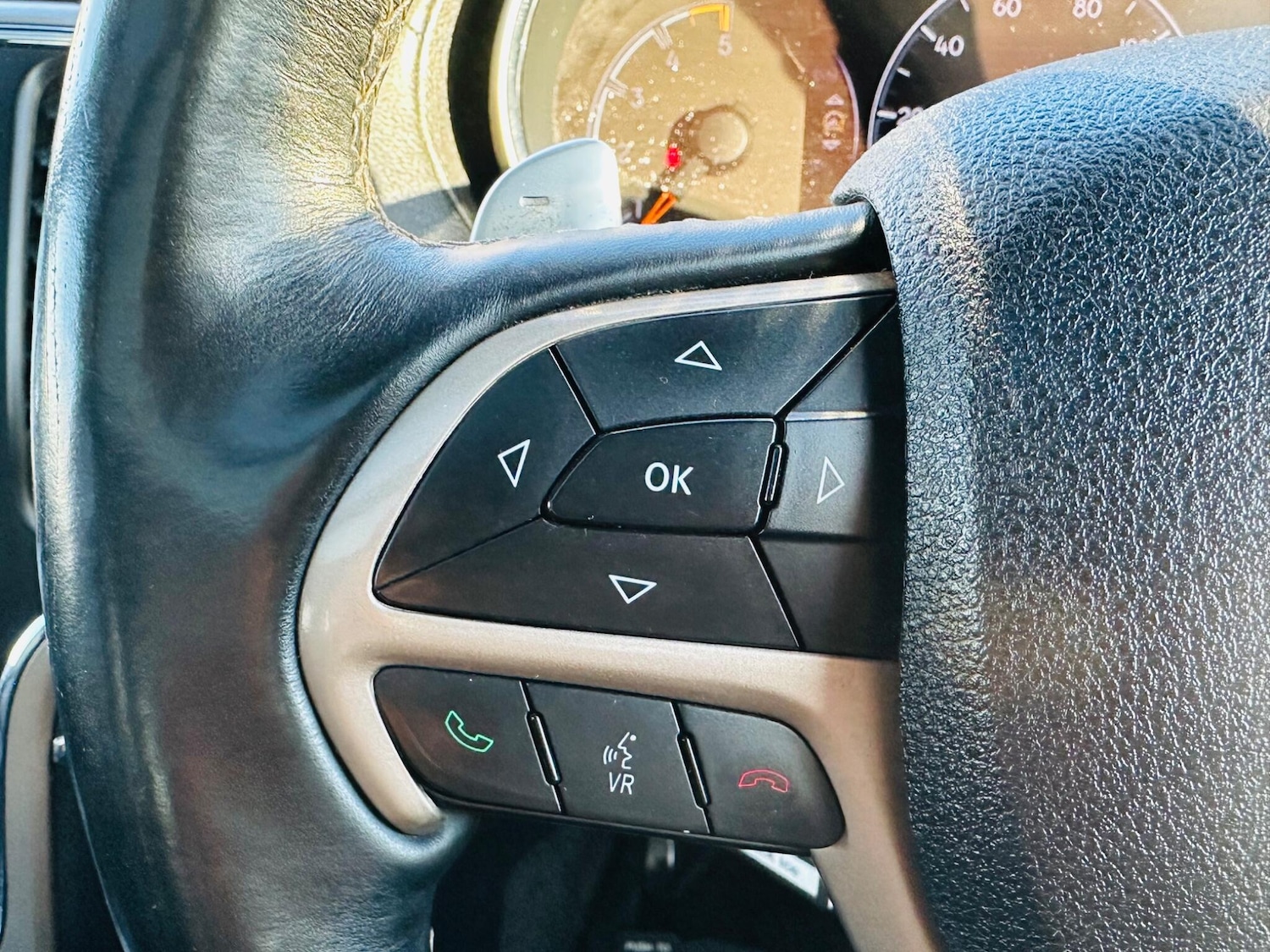 Used Jeep Grand Cherokee 2015 for sale - 77162984: Photo 29