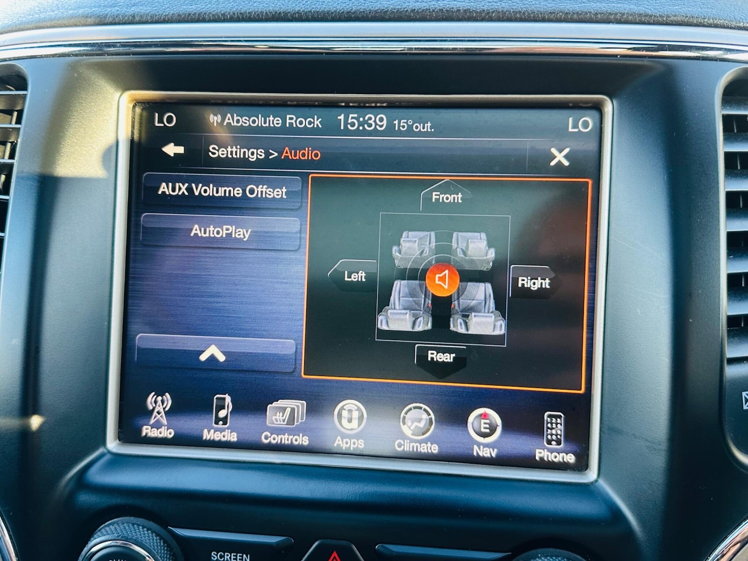 Used Jeep Grand Cherokee 2015 for sale - 77162984: Photo 40