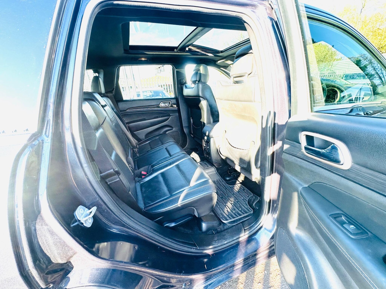 Used Jeep Grand Cherokee 2015 for sale - 77162984: Photo 63