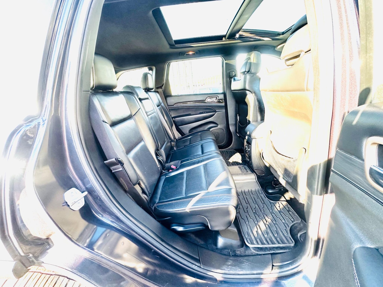 Used Jeep Grand Cherokee 2015 for sale - 77162984: Photo 64