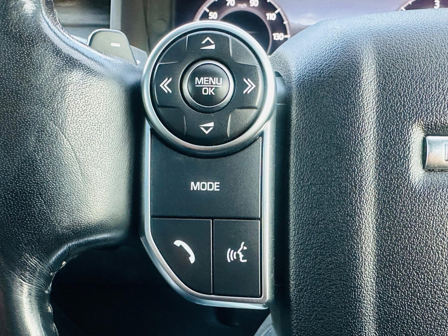 Used Land Rover Discovery 2018 for sale - 75414218: Photo 35