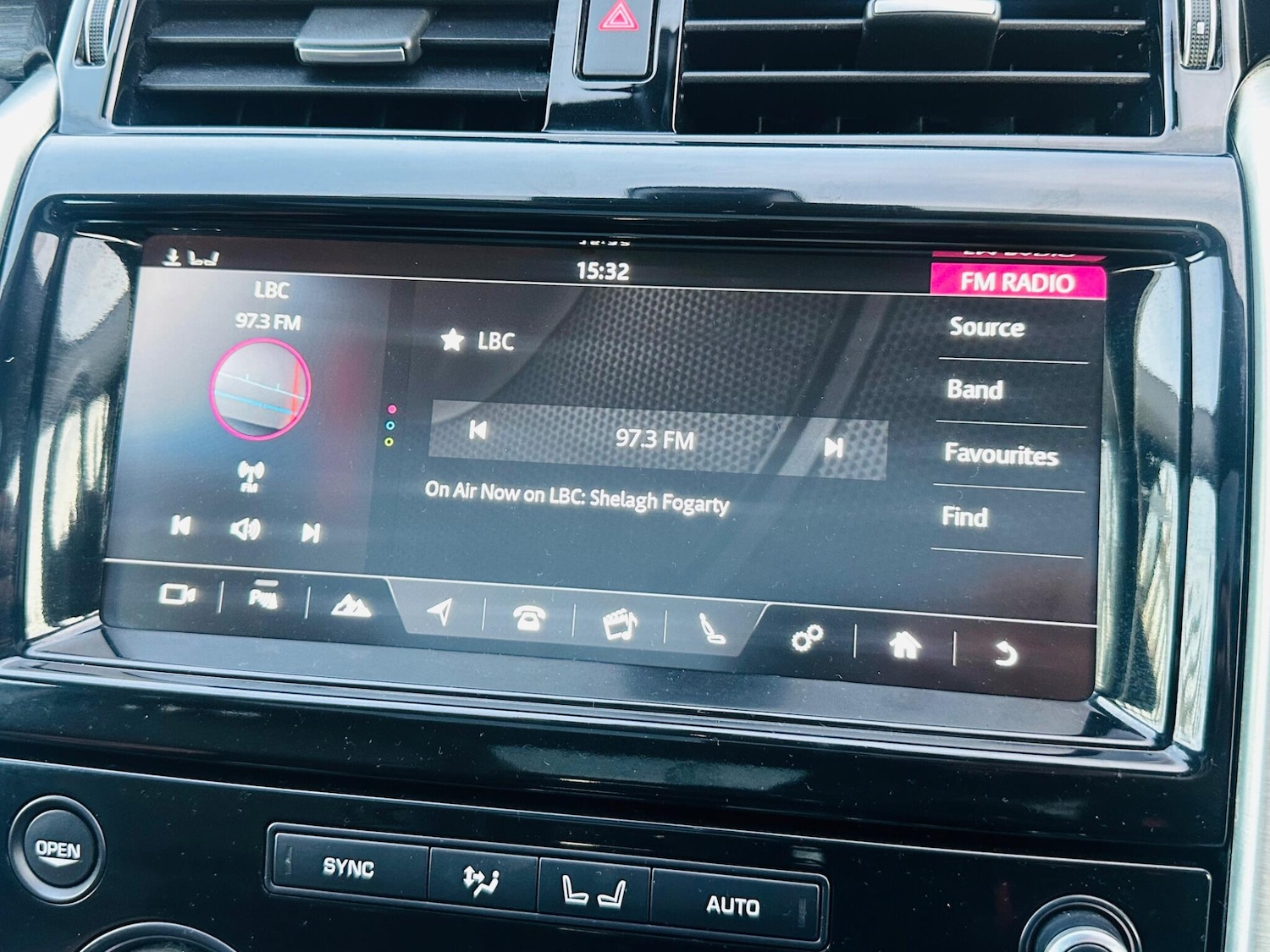 Used Land Rover Discovery 2018 for sale - 75414218: Photo 41