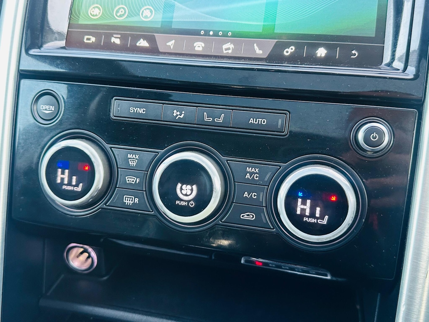 Used Land Rover Discovery 2018 for sale - 75414218: Photo 58