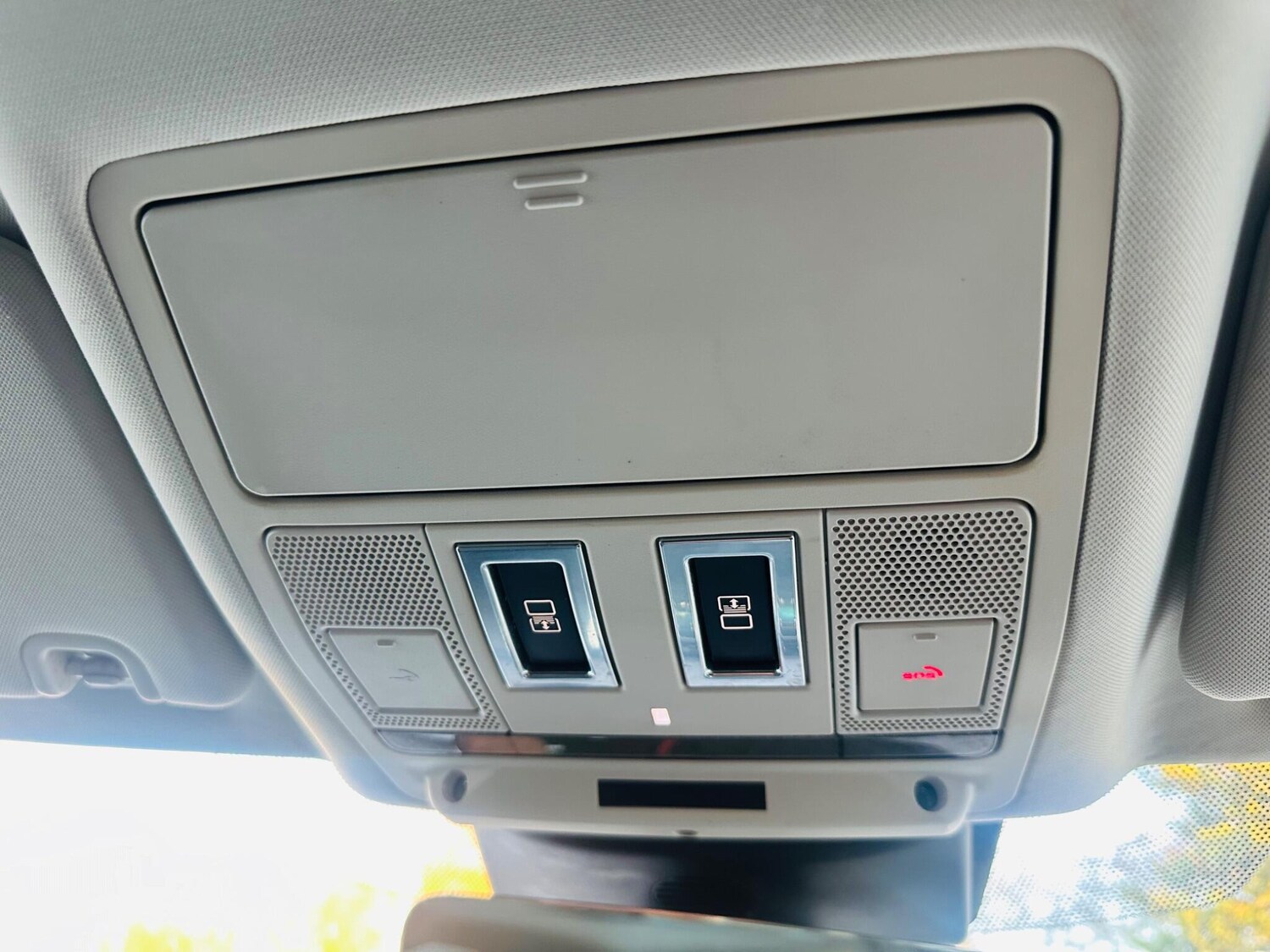 Used Land Rover Discovery 2018 for sale - 75414218: Photo 63