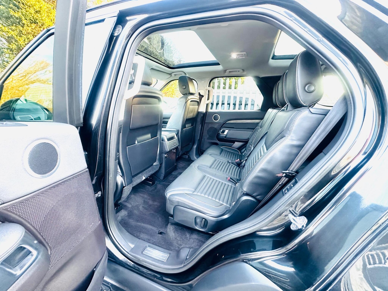 Used Land Rover Discovery 2018 for sale - 75414218: Photo 72