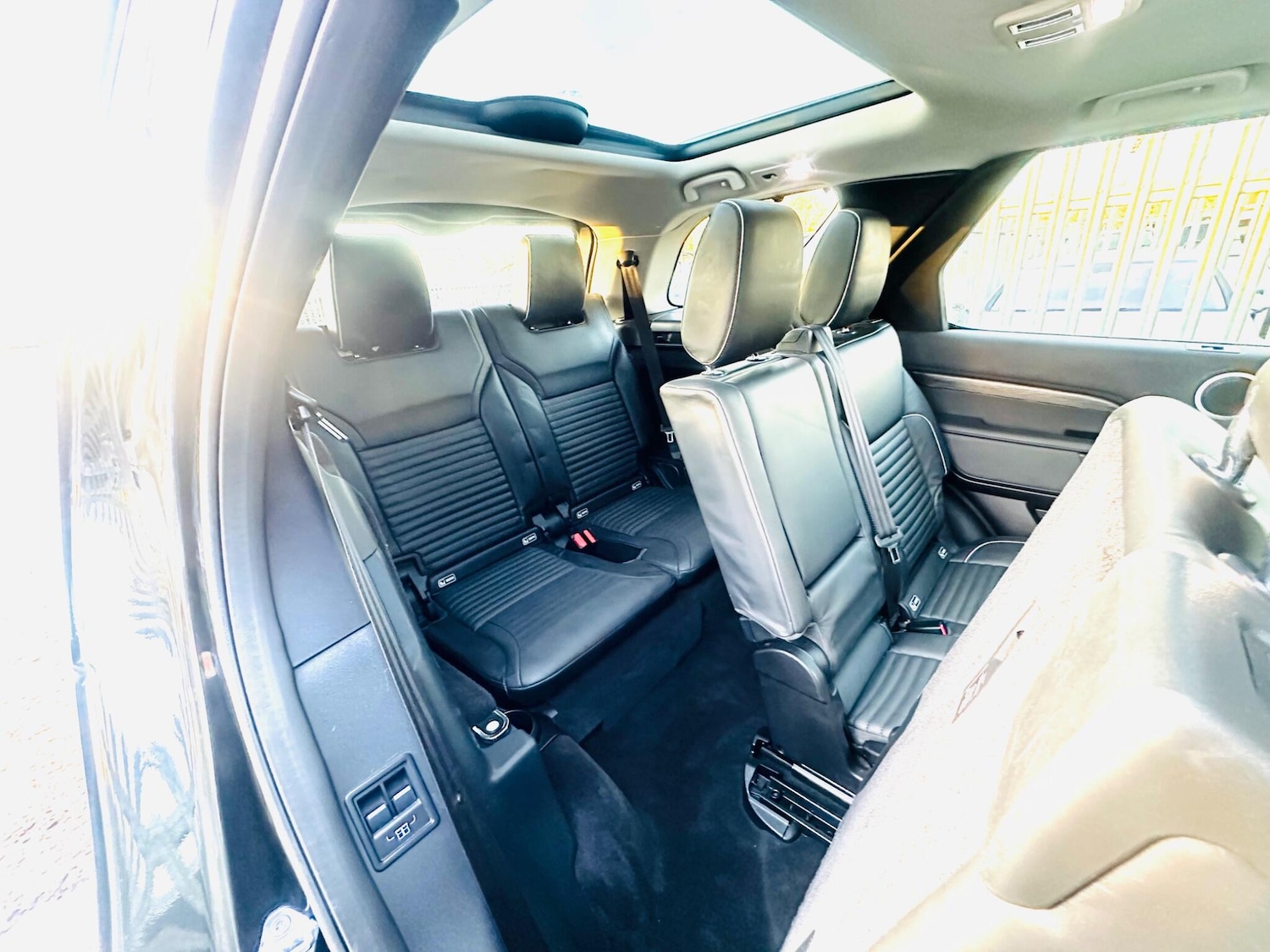 Used Land Rover Discovery 2018 for sale - 75414218: Photo 73